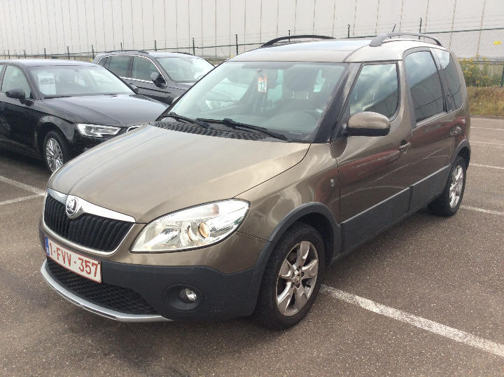 Photo 1 VIN: TMBNH25J2F5025117 - SKODA ROOMSTER 