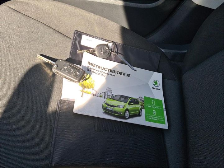 Photo 13 VIN: TMBZZZAAZJD628052 - SKODA CITIGO 