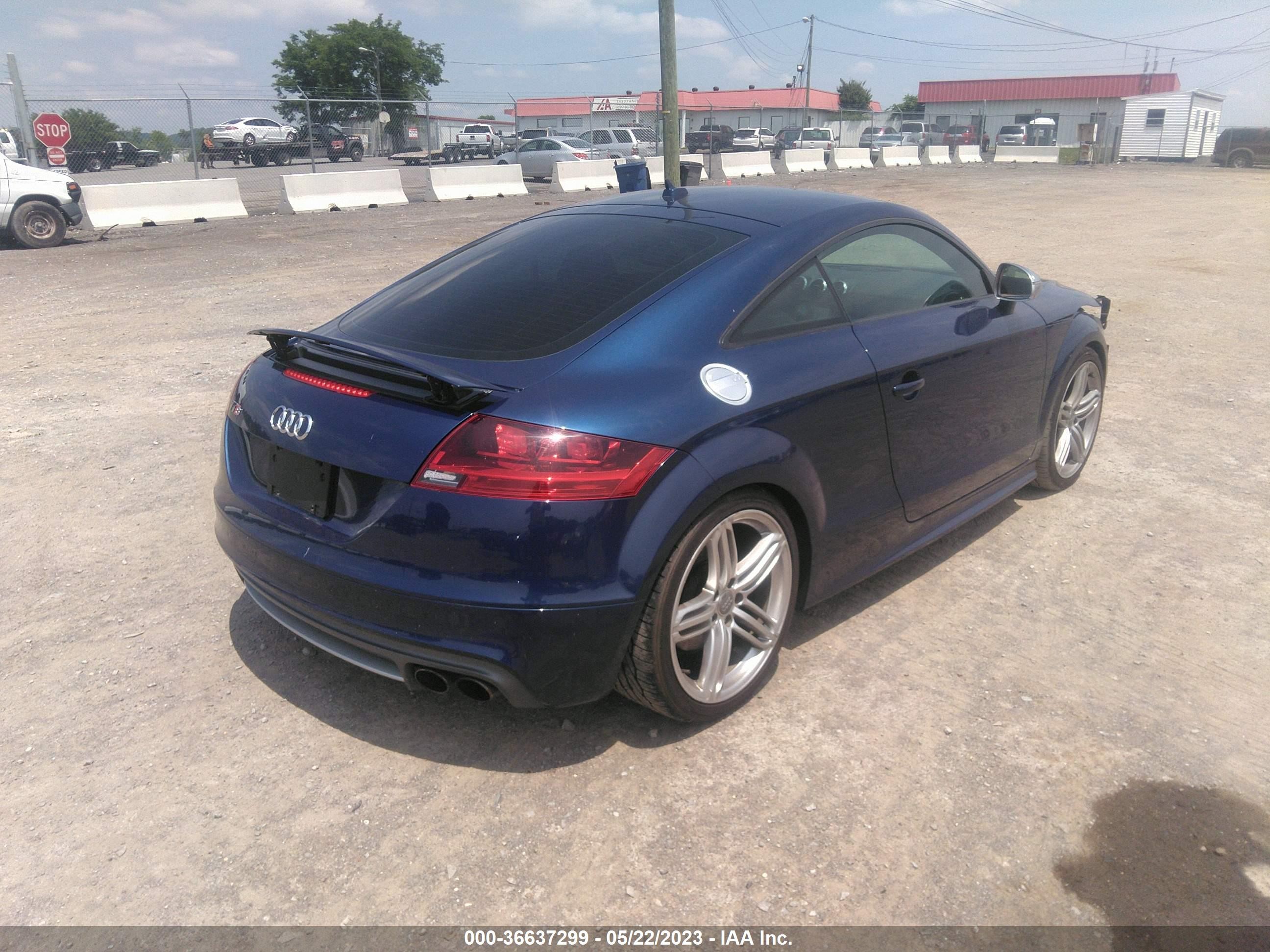 Photo 3 VIN: TRUB1AFK2B1017731 - AUDI TTS 