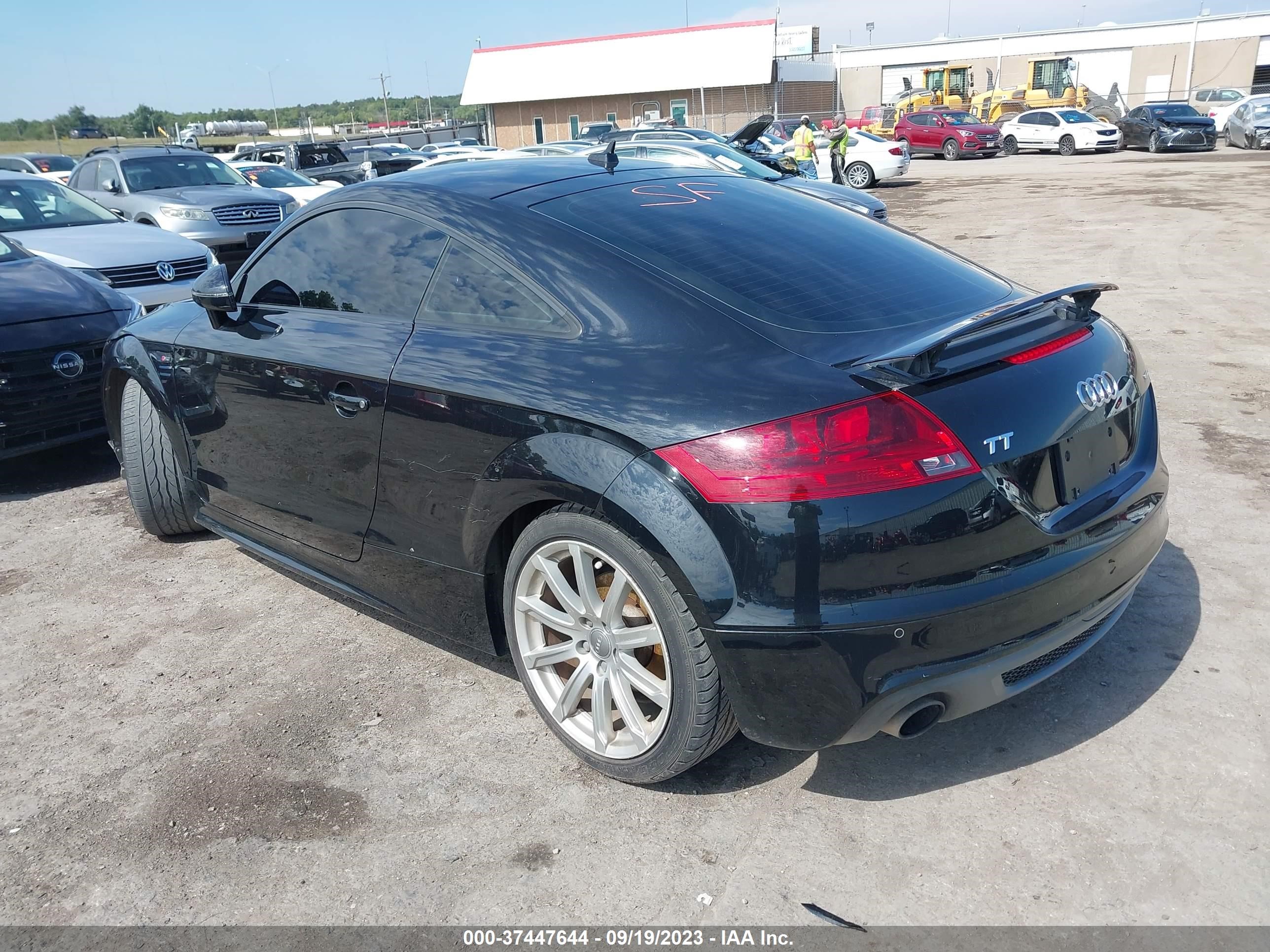 Photo 2 VIN: TRUBFAFKXE1009639 - AUDI TT 