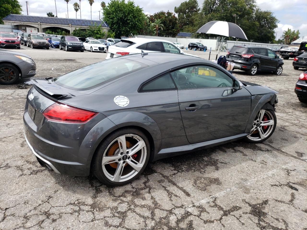 Photo 2 VIN: TRUC1AFVXJ1007185 - AUDI TTS 