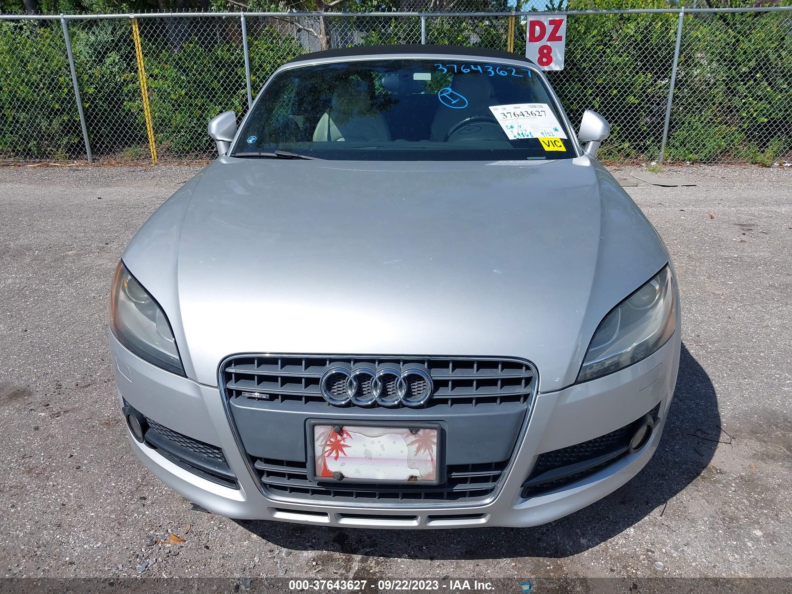 Photo 5 VIN: TRUGF38J091011198 - AUDI TT 