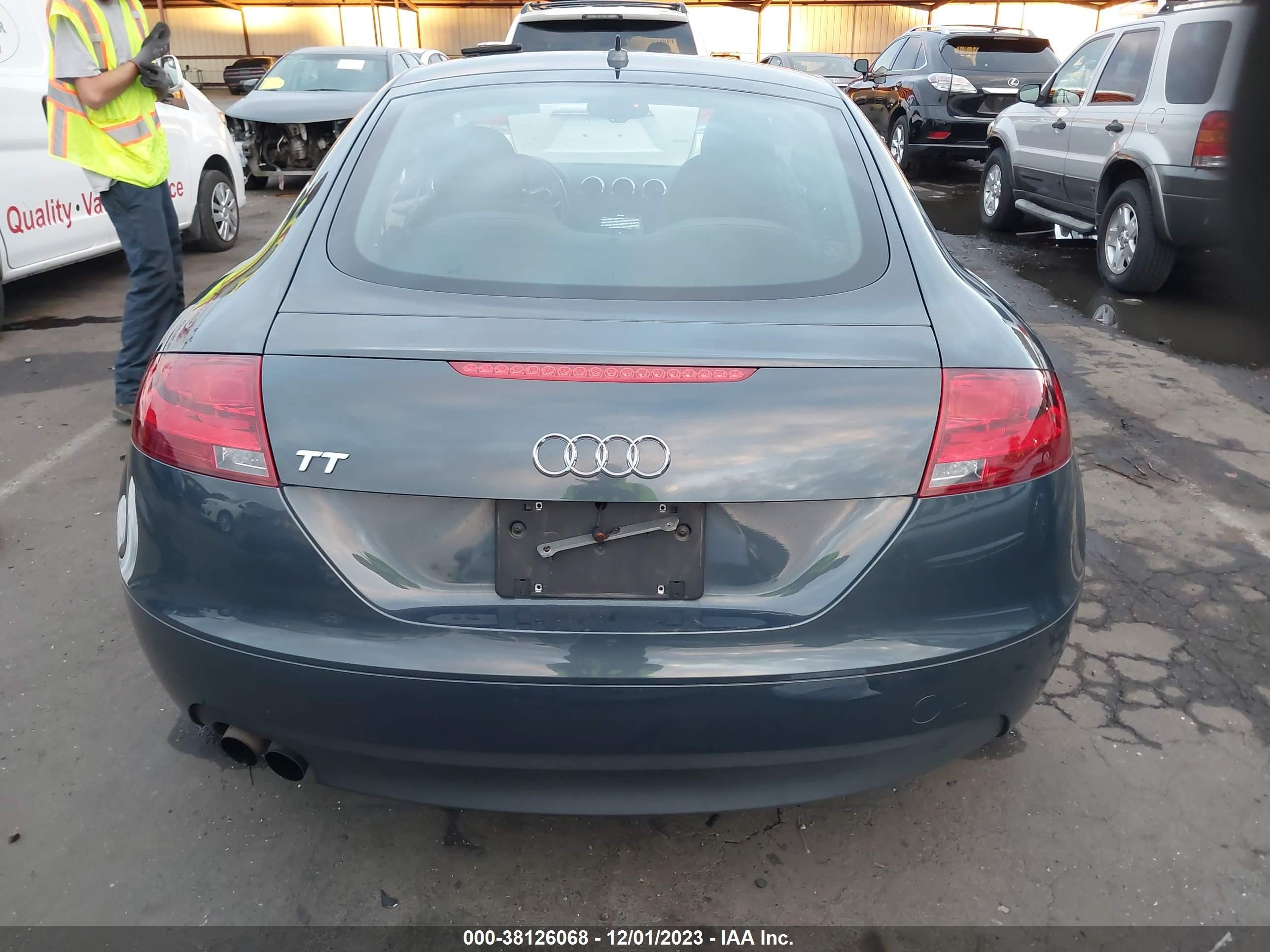 Photo 16 VIN: TRUHF38J691003448 - AUDI TT 