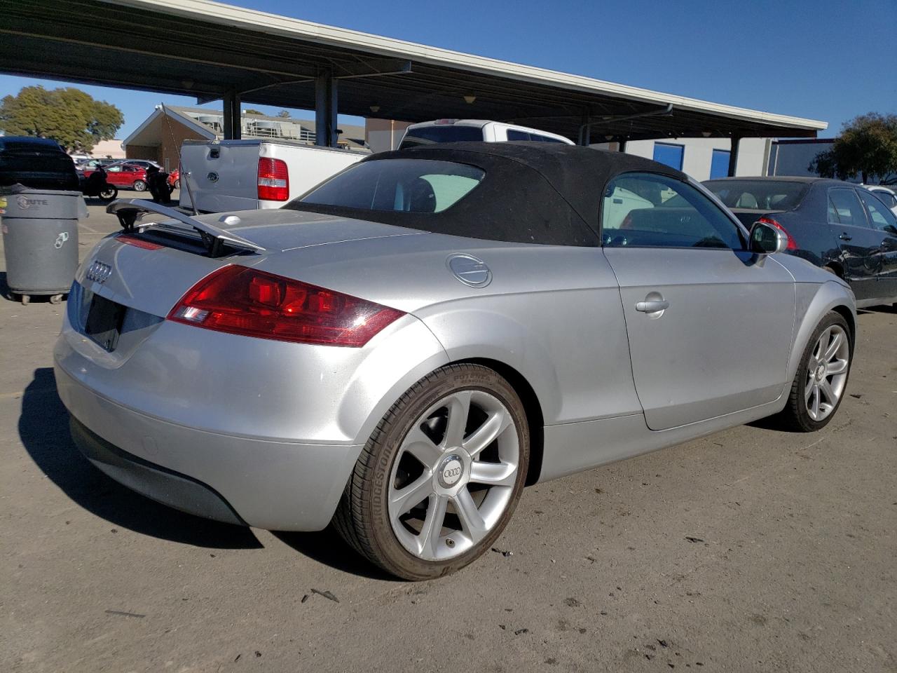 Photo 2 VIN: TRUMF38J881001004 - AUDI TT 