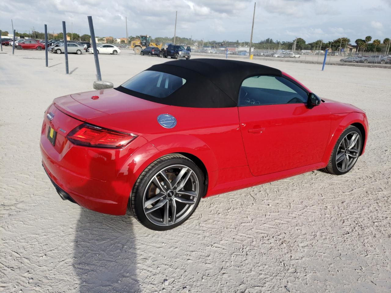 Photo 2 VIN: TRUT5CFV6H1000907 - AUDI TT 