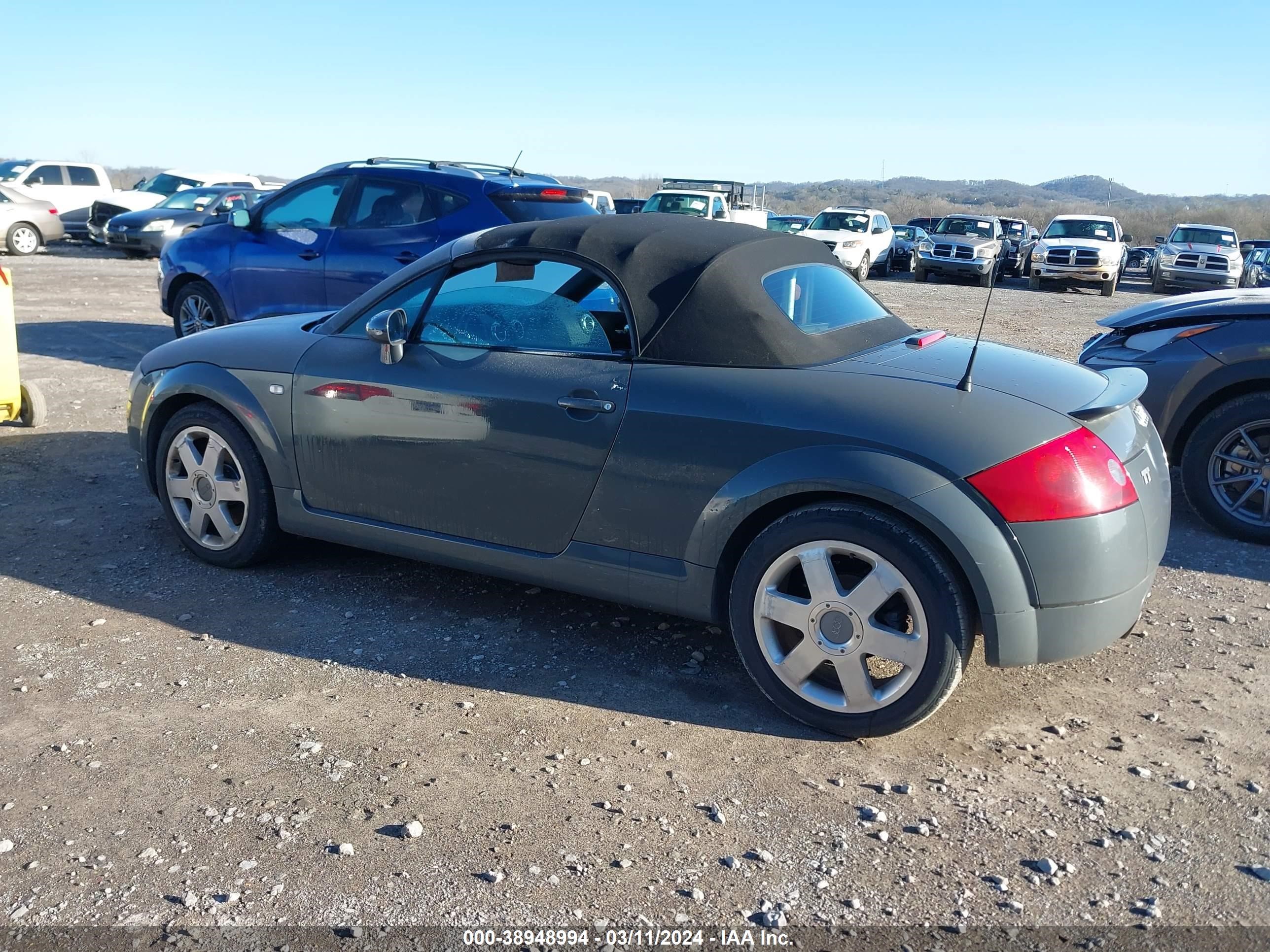 Photo 2 VIN: TRUTC28N121011222 - AUDI TT 