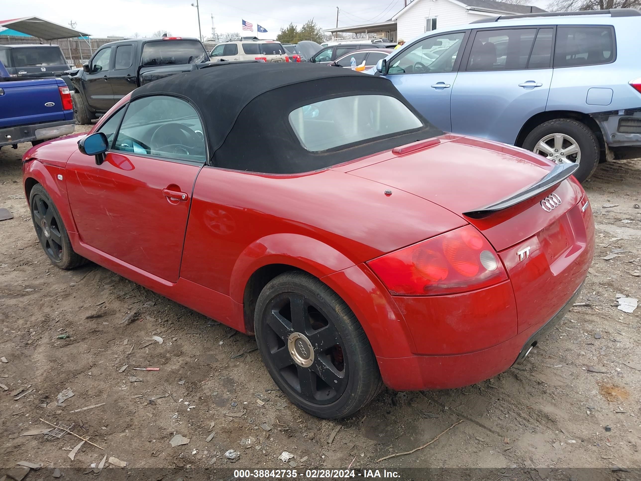 Photo 2 VIN: TRUTC28N721032978 - AUDI TT 