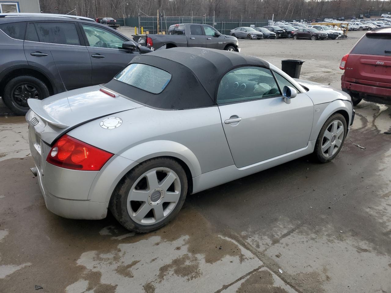 Photo 2 VIN: TRUTC28N821001772 - AUDI TT 