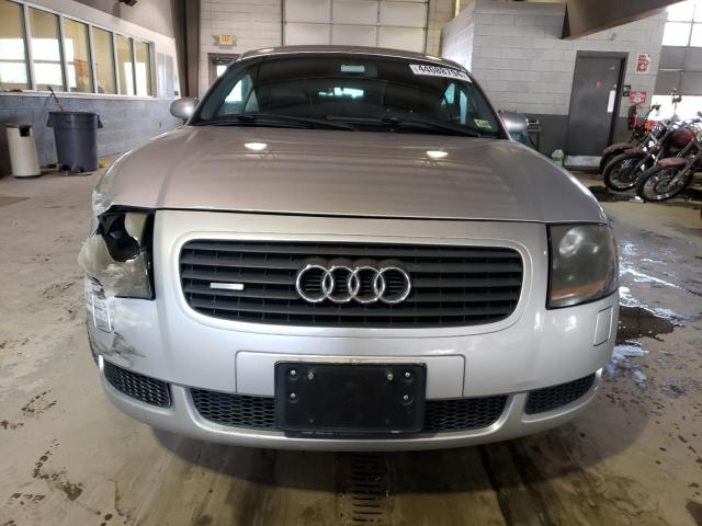 Photo 4 VIN: TRUUC28N5Y1055723 - AUDI TT 