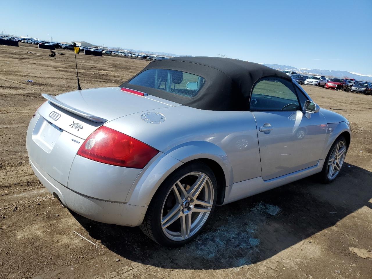 Photo 2 VIN: TRUUT28N041012823 - AUDI TT 