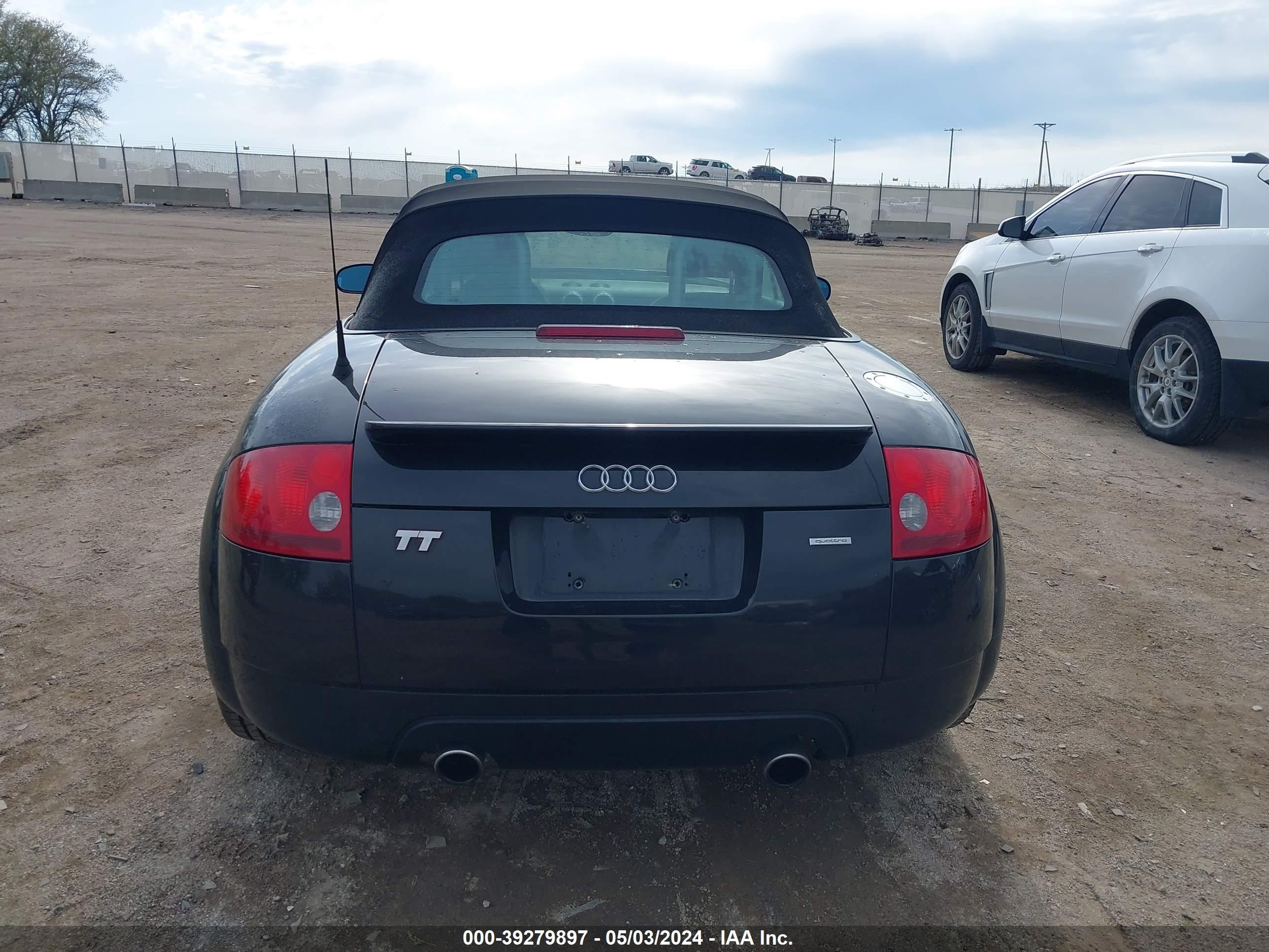 Photo 15 VIN: TRUUT28N121027568 - AUDI TT 