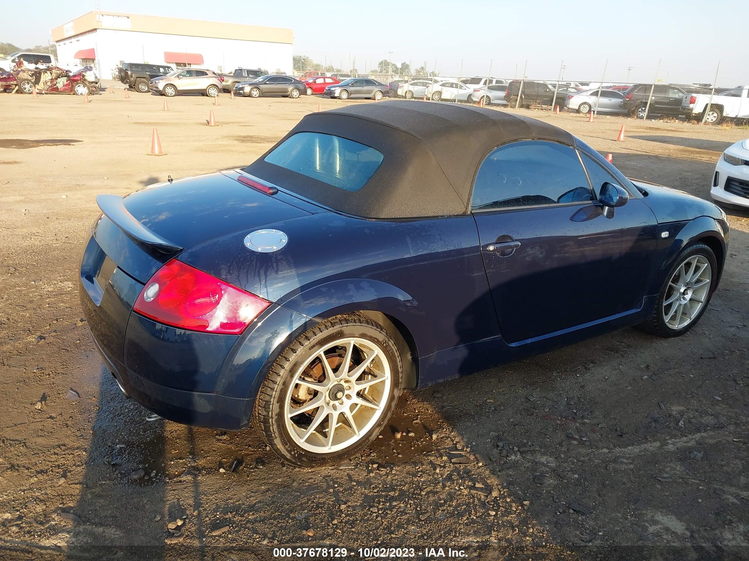 Photo 3 VIN: TRUUT28N221034576 - AUDI TT 