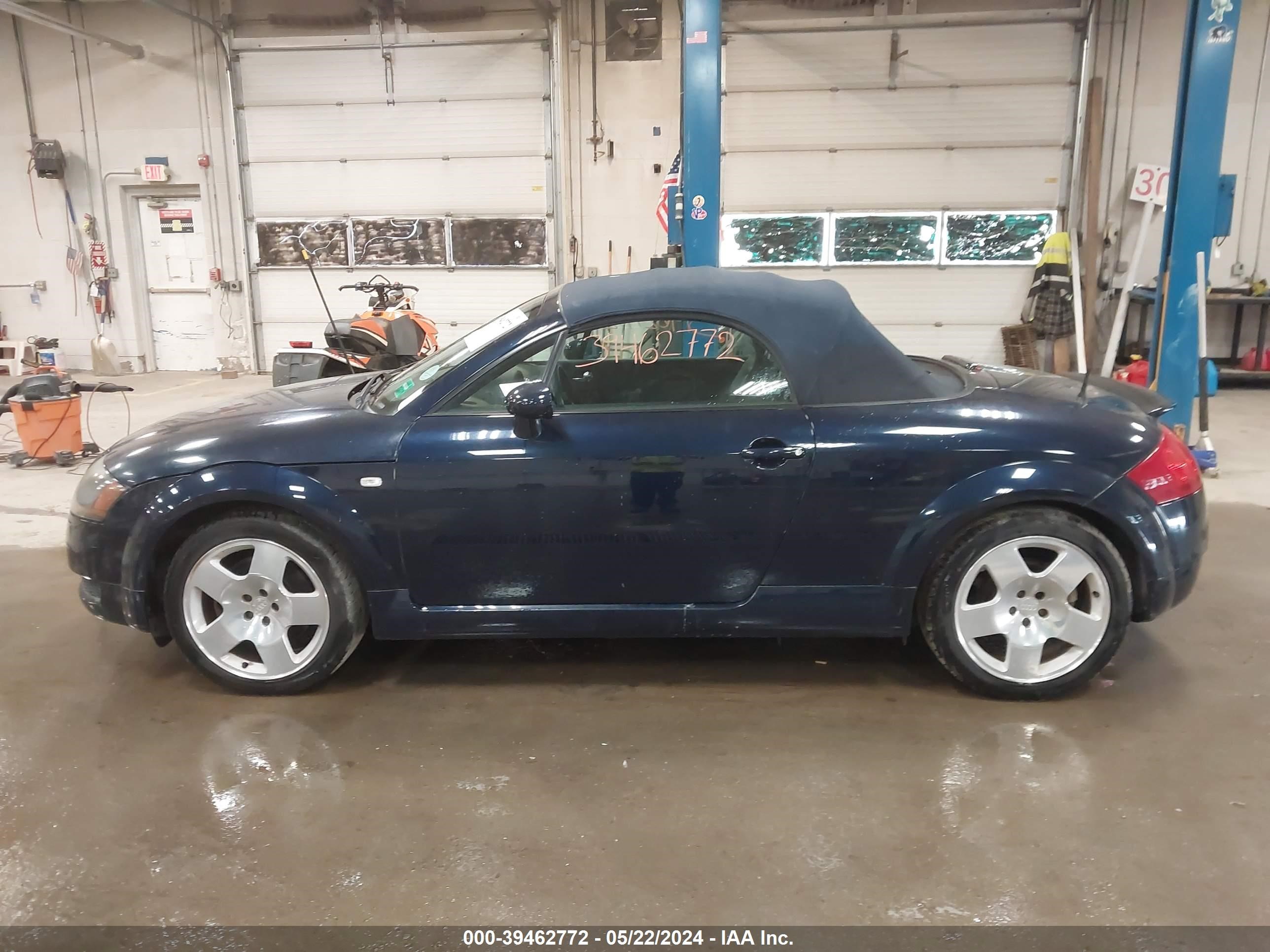 Photo 13 VIN: TRUUT28N721012928 - AUDI TT 