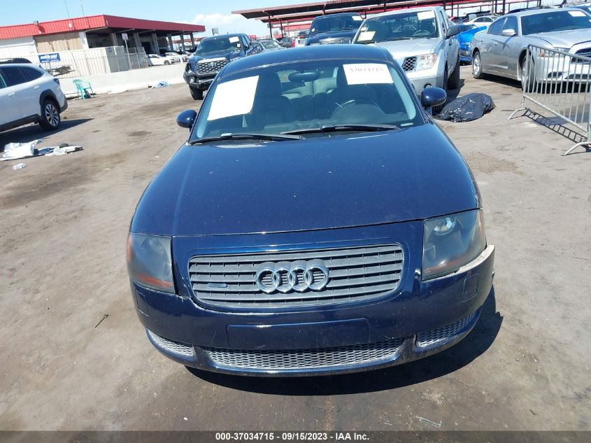 Photo 11 VIN: TRUWC28NX21011457 - AUDI TT 