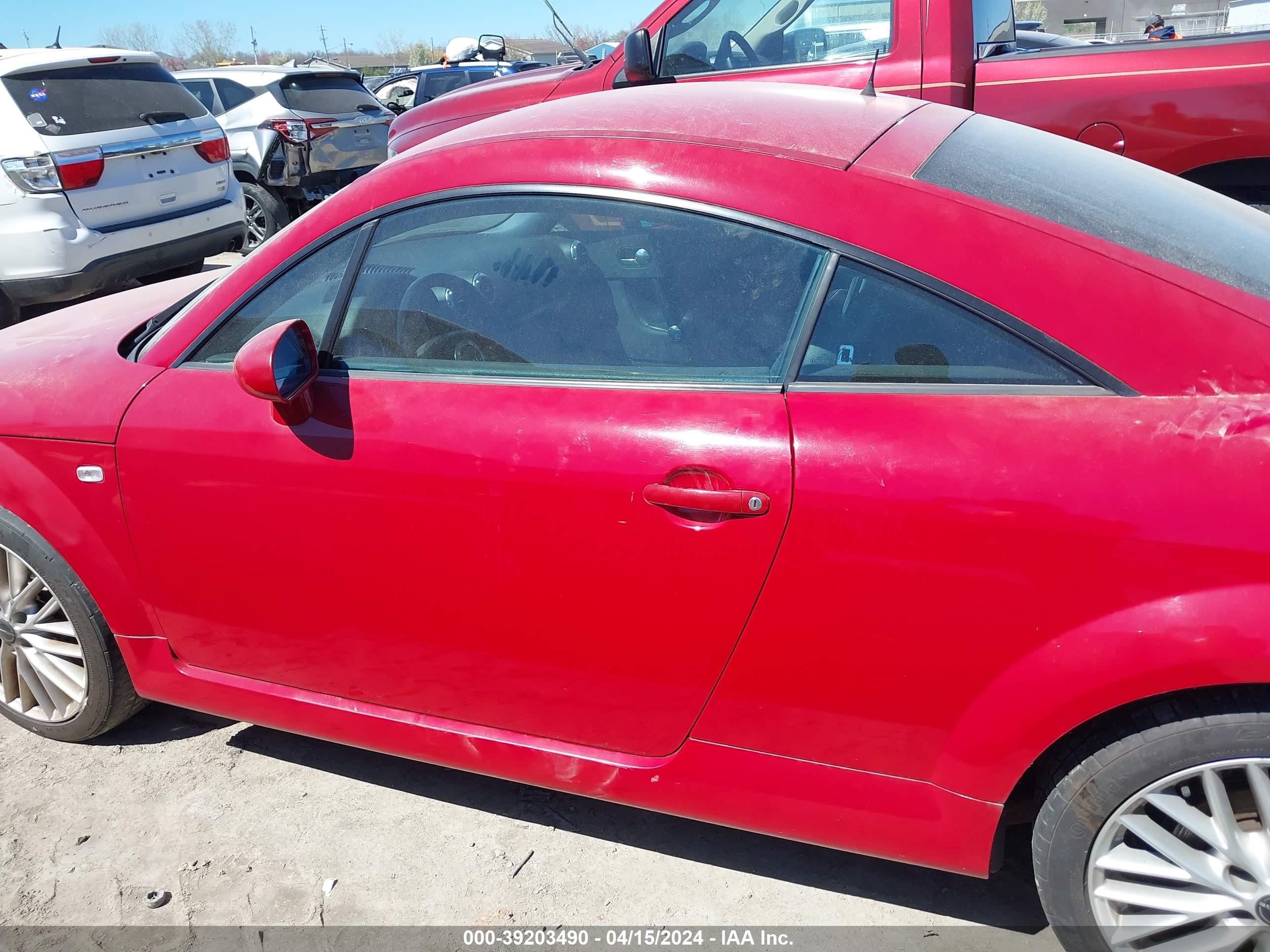 Photo 13 VIN: TRUWT28N011003415 - AUDI TT 