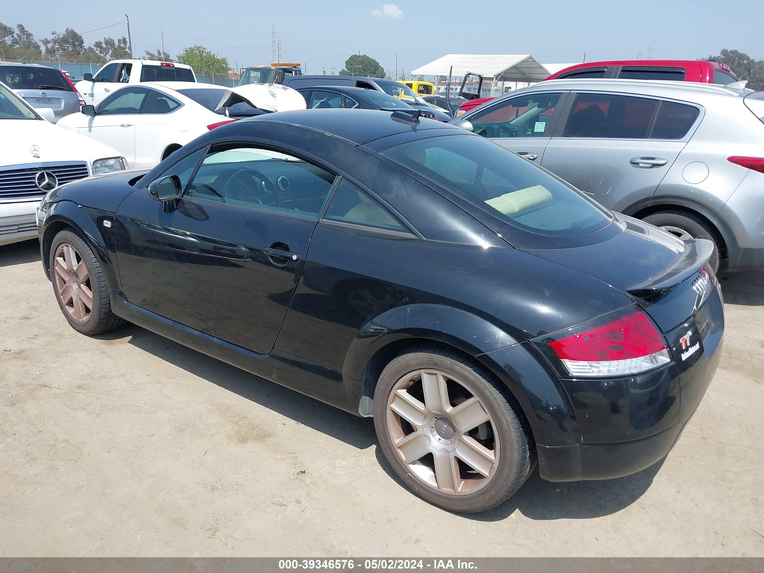 Photo 2 VIN: TRUWT28N051008751 - AUDI TT 