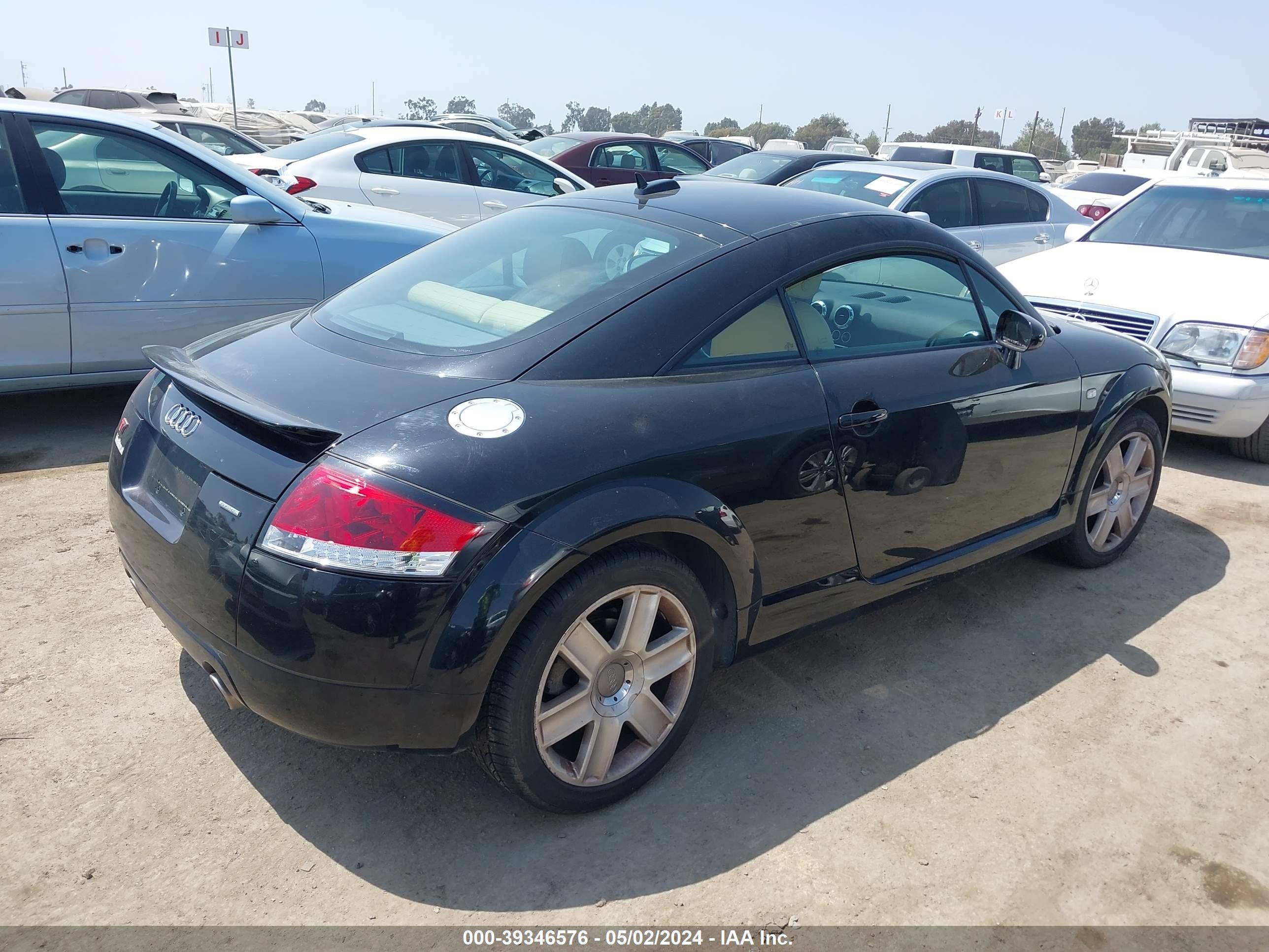 Photo 3 VIN: TRUWT28N051008751 - AUDI TT 