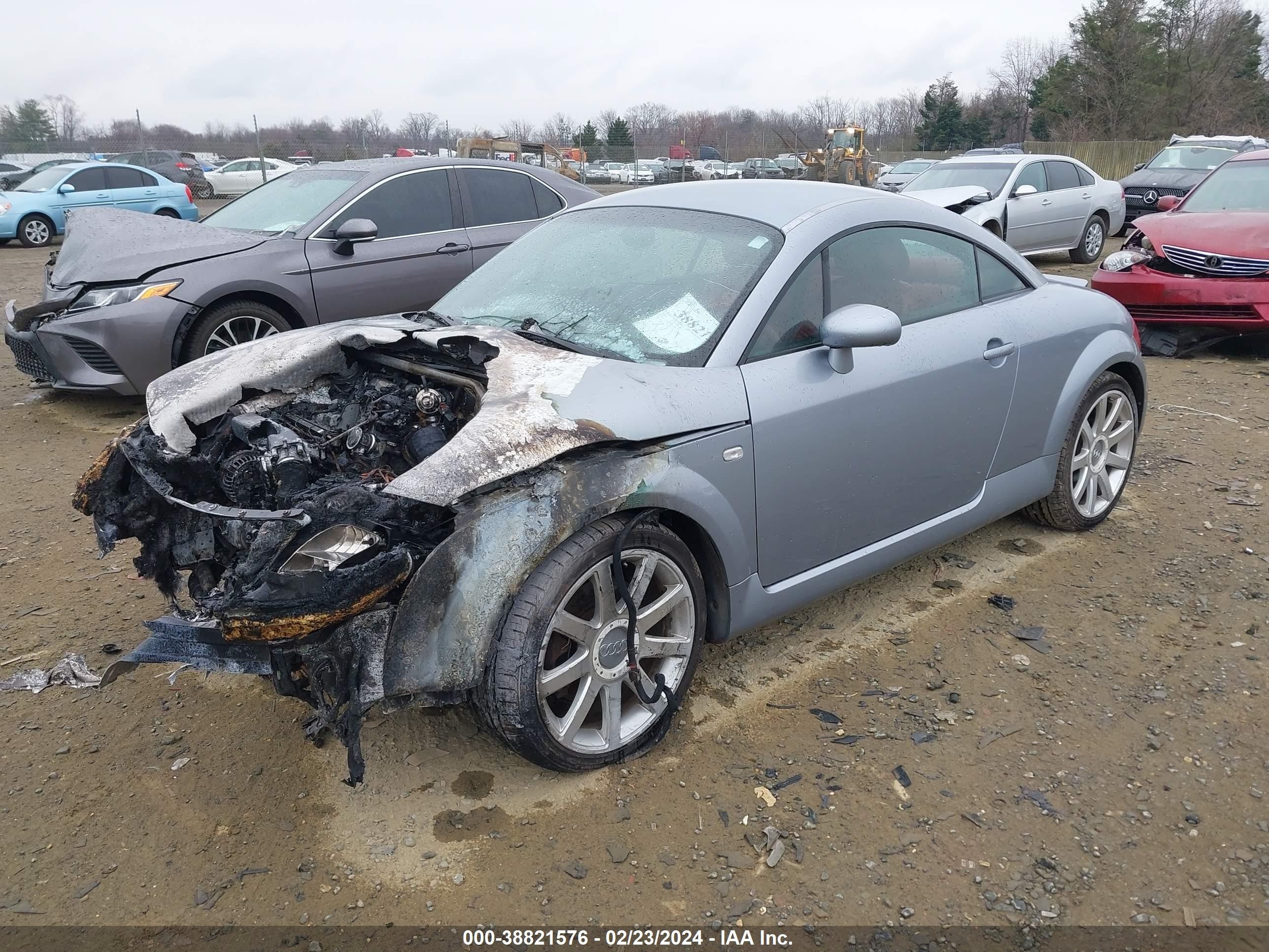 Photo 1 VIN: TRUWT28N121023576 - AUDI TT 