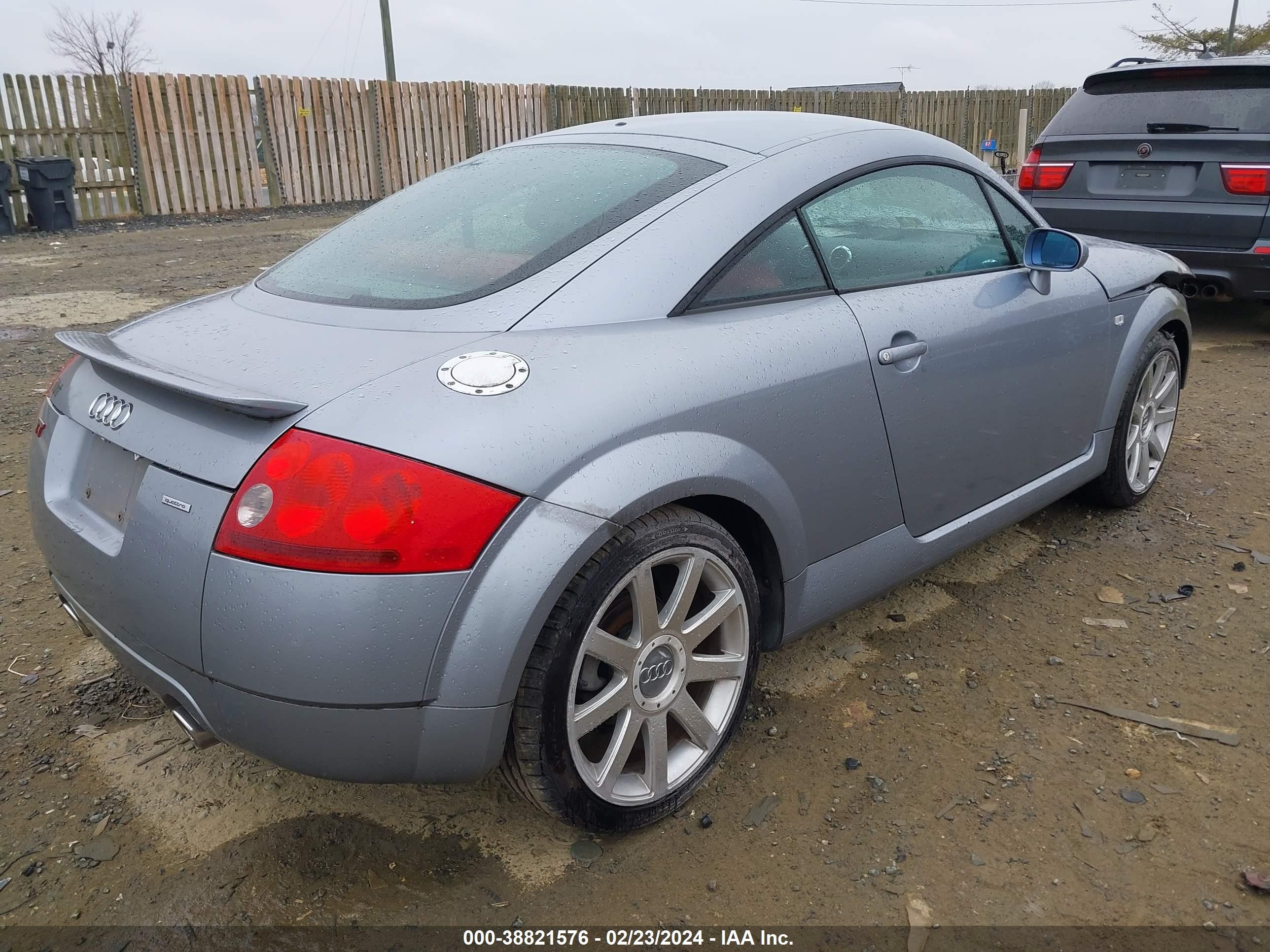 Photo 3 VIN: TRUWT28N121023576 - AUDI TT 