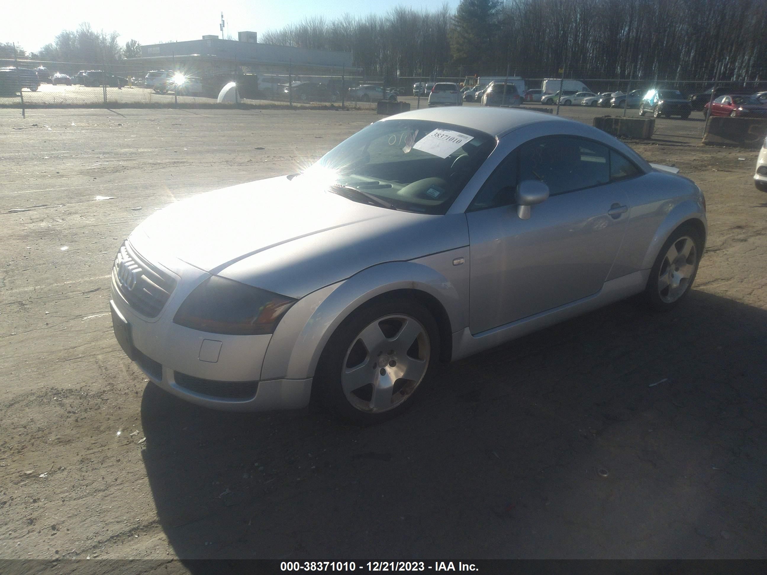 Photo 1 VIN: TRUWT28N621005610 - AUDI TT 