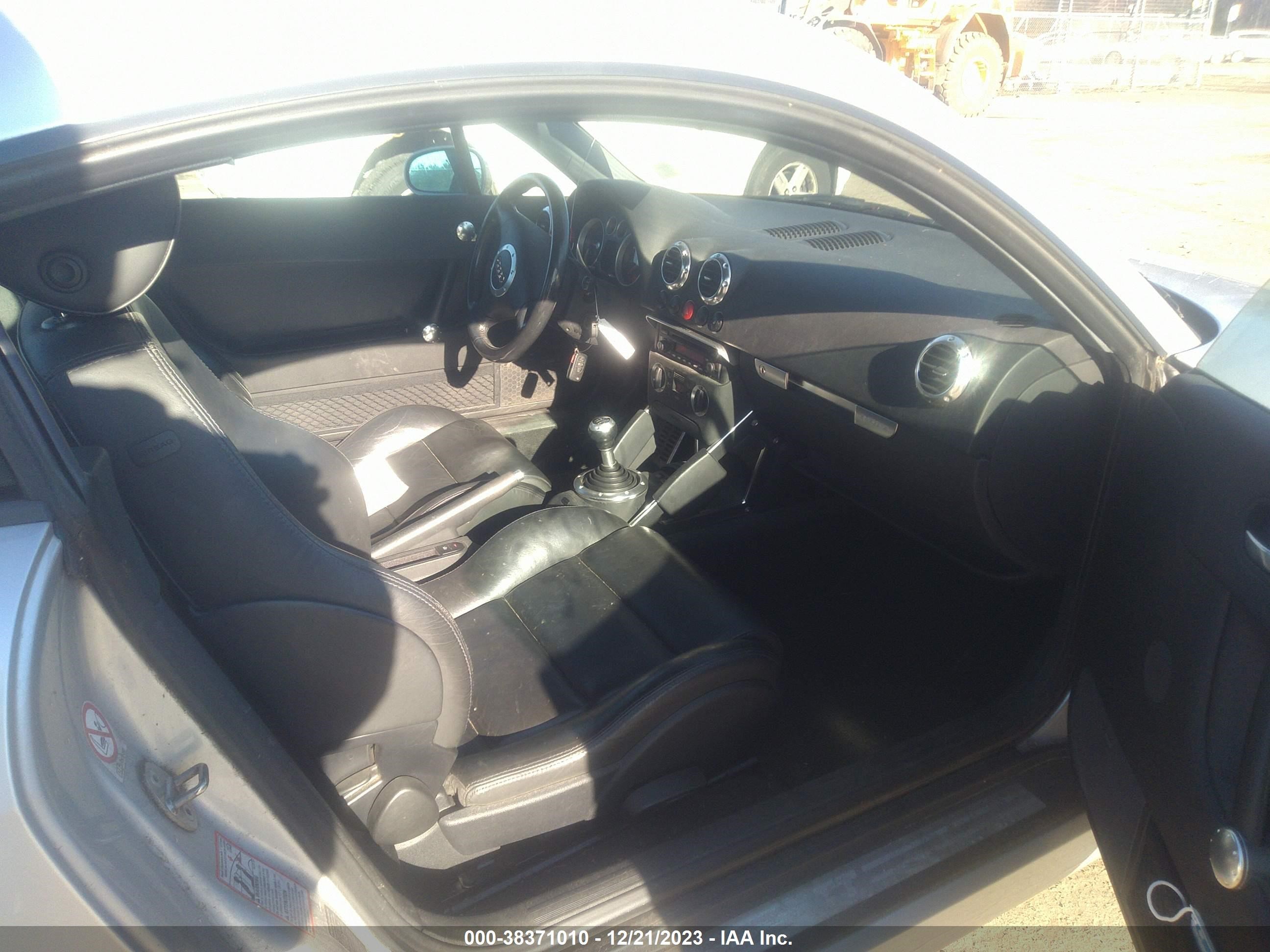 Photo 4 VIN: TRUWT28N621005610 - AUDI TT 