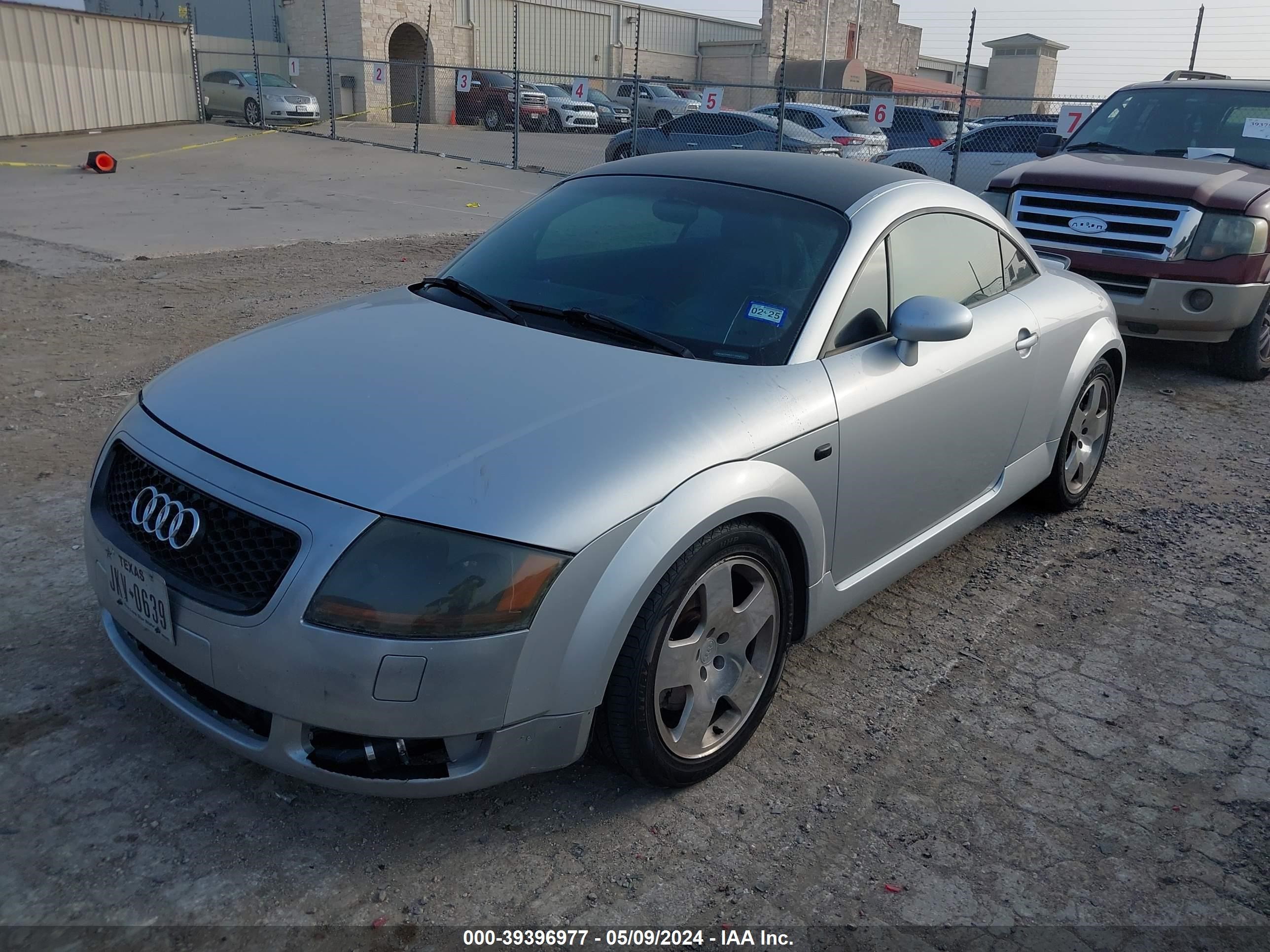 Photo 1 VIN: TRUWT28N711022754 - AUDI TT 