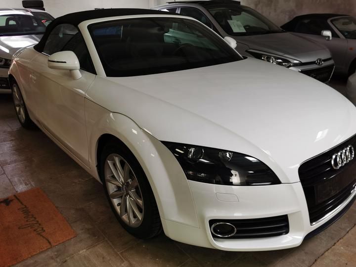 Photo 2 VIN: TRUZZZ8J6B1020402 - AUDI TT CONVERTIBLE 