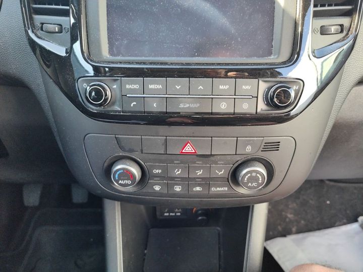 Photo 28 VIN: U5YEH811AGL142186 - KIA VENGA FL '15 