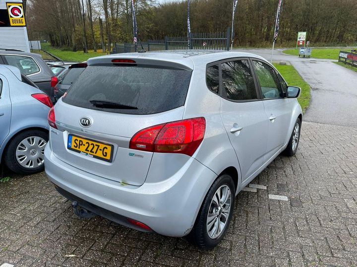 Photo 3 VIN: U5YEH811AJL185152 - KIA VENGA 