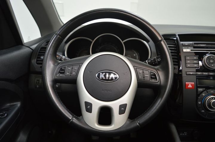 Photo 11 VIN: U5YEH812AEL080912 - KIA STONIC 