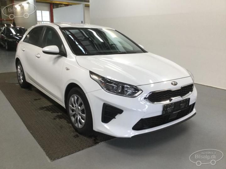 Photo 16 VIN: U5YH1511AKL075433 - KIA CEED HATCHBACK 