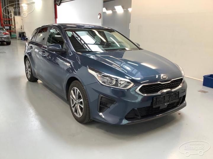 Photo 3 VIN: U5YH1511ALL081856 - KIA CEED HATCHBACK 