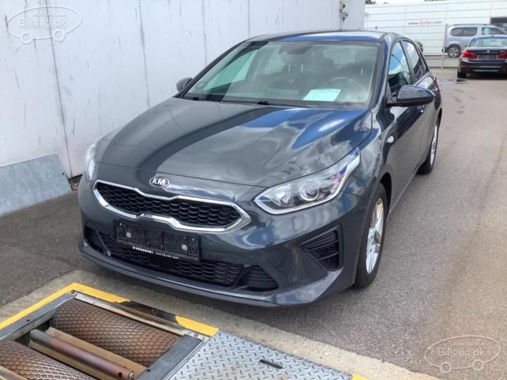 Photo 1 VIN: U5YH1511ALL088972 - KIA CEED HATCHBACK 