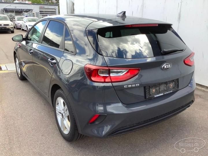 Photo 21 VIN: U5YH1511ALL088972 - KIA CEED HATCHBACK 