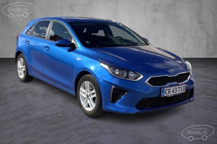 Photo 2 VIN: U5YH1511ALL089015 - KIA CEED HATCHBACK 