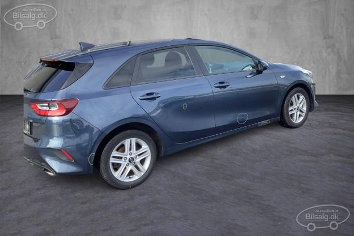 Photo 3 VIN: U5YH1511ALL089016 - KIA CEED HATCHBACK 