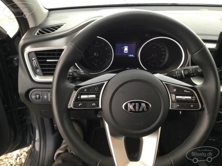 Photo 6 VIN: U5YH1511ALL098794 - KIA CEED HATCHBACK 