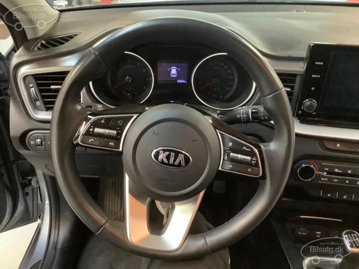 Photo 13 VIN: U5YH1511ALL099059 - KIA CEED HATCHBACK 