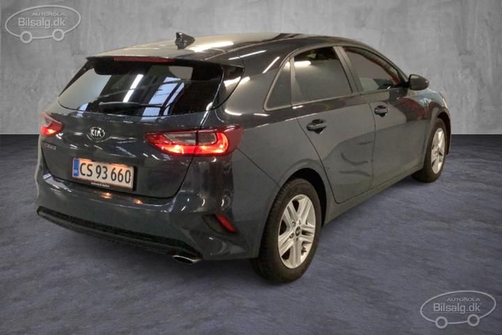 Photo 3 VIN: U5YH1511ALL103795 - KIA CEED HATCHBACK 