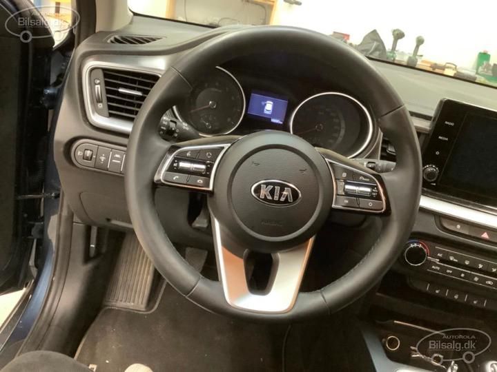 Photo 5 VIN: U5YH1512AML121155 - KIA CEED HATCHBACK 