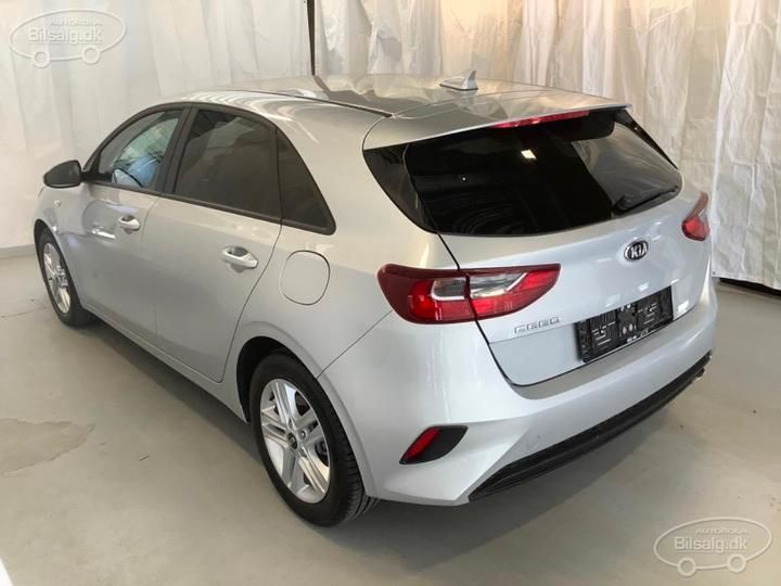 Photo 17 VIN: U5YH1512AML121291 - KIA CEED HATCHBACK 