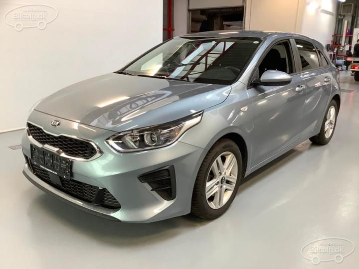 Photo 1 VIN: U5YH1512AML121363 - KIA CEED HATCHBACK 