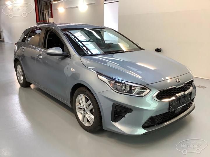 Photo 2 VIN: U5YH1512AML121363 - KIA CEED HATCHBACK 