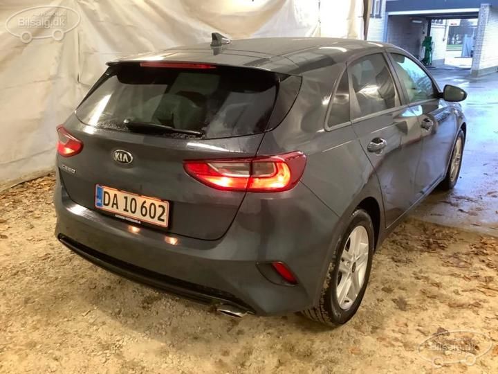 Photo 17 VIN: U5YH1512AML129455 - KIA CEED HATCHBACK 