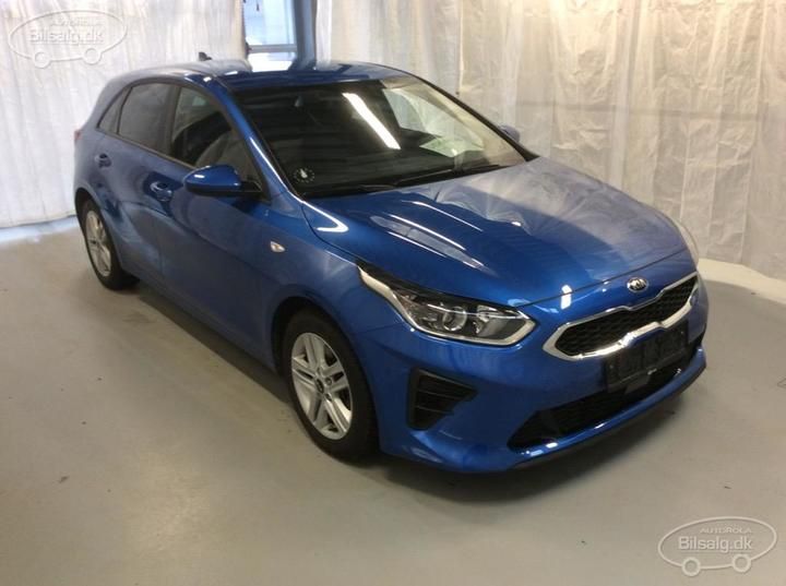 Photo 12 VIN: U5YH1512AML135007 - KIA CEED HATCHBACK 