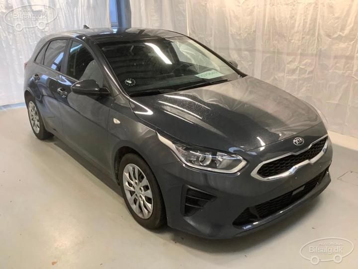 Photo 2 VIN: U5YH1514AKL039952 - KIA CEED HATCHBACK 