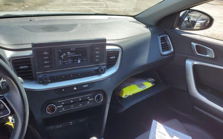 Photo 6 VIN: U5YH1519ALL102260 - KIA CEED 