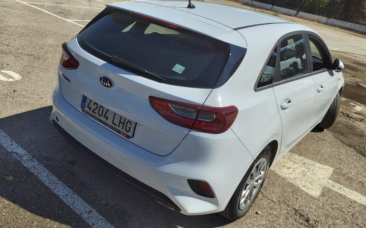 Photo 8 VIN: U5YH1519ALL102260 - KIA CEED 