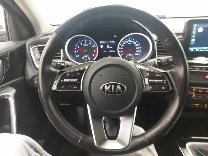 Photo 11 VIN: U5YH2511AKL013281 - KIA CEED 