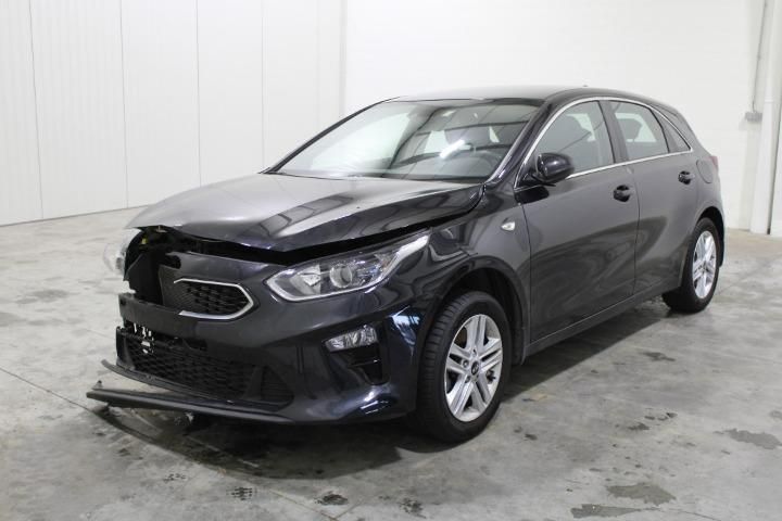 Photo 0 VIN: U5YH2511ALL103531 - KIA CEED HATCHBACK 